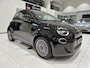 Fiat 500 Icon 42 kWh | Stoelverwarming | Bluetooth | Camera | Apple CarPlay / Android Auto |