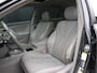 Toyota Camry | LEDER | SCHUIFDAK | CAMERA | CRUISE | STOELVERW. |