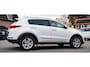Kia Sportage 1.6 GDI DynamicLine | LED | Climatronic airco | Camera | Lane Assist | 6 bak | Koppeling vernieuwd | 100% onderhouden