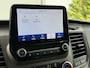 Ford Transit 2.0 TDCI 130 PK AUTOMAAT / BAKWAGEN / DHOLLANDIA LAADKLEP / CAMERA / AIRCO / 3-ZITS / CRUISE / ZIJDEUR