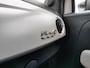 Fiat 500 1.2 Star Cabriolet! Navigatie, Airco Etc! Super mooie uitvoering! NU RIJKLAAPRIJS incl. 12 Maandag GARANTIE! Premiumpakket GRATIS!!