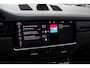 Porsche Cayenne Coupé 3.0 E-Hybrid / Trekhaak / Panoramadak / 360Camera / Keyless / 21'' / Softclose / Luchtvering / Bose / Sportdesign+Chrono / Stoel+Stuurverwarming / Dodehoek / DAB / ACC