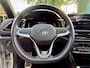 Volkswagen T-Roc 1.5 TSI / DSG automaat / R-LINE / IQ Light / Pano / Navi / Acc / Line / Keyles / CarPlay-Andriod auto