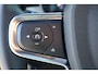 Volvo XC40 2.0 B4 Plus Black Edition | Trekhaak | Lichtmetalen Velgen 20 inch | Harman Kardon Audio | Panoramadak | 360 Graden Camera | Parkeersensoren | Keyless Entry | Elektrische Achterklep | Elektrisch Verstelbare Voorstoelen | Stoelverwarming | Google Navigatie | Apple Carplay | Android Auto