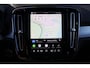 Volvo XC40 2.0 B4 Plus Black Edition | Trekhaak | Lichtmetalen Velgen 20 inch | Harman Kardon Audio | Panoramadak | 360 Graden Camera | Parkeersensoren | Keyless Entry | Elektrische Achterklep | Elektrisch Verstelbare Voorstoelen | Stoelverwarming | Google Navigatie | Apple Carplay | Android Auto