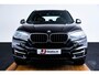 BMW X5 xDrive35i High Executive Soft Close - Comfortstoelen - ndividual hemelbekleding in Anthrazit - Comfort Access - LED mistlampen voor - Driving Assistant - Elektrisch verwarmde voorstoelen -