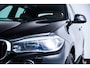 BMW X5 xDrive35i High Executive Soft Close - Comfortstoelen - ndividual hemelbekleding in Anthrazit - Comfort Access - LED mistlampen voor - Driving Assistant - Elektrisch verwarmde voorstoelen -