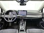 Volkswagen Golf 1.5 eHybrid Style Edition | Trekhaak | Panoramadak | Apple Carplay | Android Auto | Stoelverwarming | Dodehoeksensoren | 18" lichtmetalen velgen | Dodehoeksensoren | Elektrisch verstelbare stoelen | Stuurverwarming |