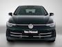 Volkswagen Golf 1.5 eHybrid Style Edition | Trekhaak | Panoramadak | Apple Carplay | Android Auto | Stoelverwarming | Dodehoeksensoren | 18" lichtmetalen velgen | Dodehoeksensoren | Elektrisch verstelbare stoelen | Stuurverwarming |
