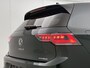 Volkswagen Golf 1.5 eHybrid Style Edition | Trekhaak | Panoramadak | Apple Carplay | Android Auto | Stoelverwarming | Dodehoeksensoren | 18" lichtmetalen velgen | Dodehoeksensoren | Elektrisch verstelbare stoelen | Stuurverwarming |