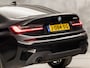 BMW 3-Serie 320i M Sport 184Pk Automaat (APPLE CARPLAY, M PAKKET, LEDER/ALCANTARA, STOELVERWARMING, SPORTSTOELEN, GETINT GLAS, SFEERVERLICHTING, FLIPPERS, NIEUWE APK, NIEUWSTAAT)