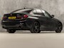 BMW 3-Serie 320i M Sport 184Pk Automaat (APPLE CARPLAY, M PAKKET, LEDER/ALCANTARA, STOELVERWARMING, SPORTSTOELEN, GETINT GLAS, SFEERVERLICHTING, FLIPPERS, NIEUWE APK, NIEUWSTAAT)