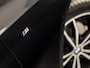 BMW 3-Serie 320i M Sport 184Pk Automaat (APPLE CARPLAY, M PAKKET, LEDER/ALCANTARA, STOELVERWARMING, SPORTSTOELEN, GETINT GLAS, SFEERVERLICHTING, FLIPPERS, NIEUWE APK, NIEUWSTAAT)