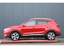 MG MG ZS EV Long Range Luxury 70 kWh trekhaak soh94%