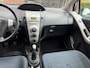 Toyota Yaris 1.3 VVTi Sol, 5 deurs,airco,bj.2008, APK tot 11-2027. NAP met 161.358 km.