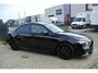 Mercedes-Benz A-klasse 180 Business Solution AMG panoramadak sfeerverlichting inruil mogelijk nap