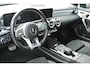 Mercedes-Benz A-klasse 180 Business Solution AMG panoramadak sfeerverlichting inruil mogelijk nap