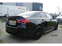 Mercedes-Benz A-klasse 180 Business Solution AMG panoramadak sfeerverlichting inruil mogelijk nap