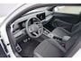 Volkswagen T-Roc 1.5 eTsI 150Pk R-Line Trekhaak Carplay Camera