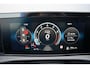 Volkswagen T-Roc 1.5 eTsI 150Pk R-Line Trekhaak Carplay Camera