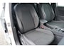 Volkswagen T-Roc 1.5 eTsI 150Pk R-Line Trekhaak Carplay Camera