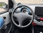 Peugeot 107 1.0-12V Urban Move AIRCO!/APK!/NAP!/NL AUTO!/