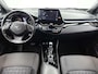 Toyota C-HR / C-HR+ 2.0 Hybrid Style | Dealer Onderhouden | LED PACK | Dodehoek detectie | Trekhaak Afneembaar | Stoelverwarming | Apple CarPlay/Android Auto | Parkeersensoren voor+achter | Cruise Control Adaptive |