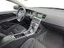 Volvo S60 1.5 T2 Kinetic | Automaat | Stoelverwarming | Navigatie | Climate Control | Goed onderhouden! | 12 maanden garantie! |