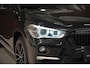 BMW X1 xDrive20i High Executive | Panoramadak | Head-Up Display | Stoelverwarming | HIFI | Camera | Leer | Trekhaak | Cruise Control | LED | Navigatie | NAP | Dealer Onderhouden | Automaat | Parkeersensoren | Climate Contro