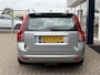 Volvo V50 2.4i Edition II / Automaat / NL-Auto / Dealer-Onderhouden / Vol-Leder / 2e-Eigenaar / Elektr.-Stoelen met Geheugen / Cruise-Control / Afneembare-Trekhaak / Climate-Control / Armsteun V+A / Radio / Navi / PDC-Achter / 17'' LMV / All-Season / ENZ.