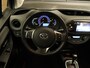 Toyota Yaris 1.5 Hybrid Lease - ACHTERUITRIJCAMERA - BLUETOOTH TELEFOONVOORBEREIDING - CRUISE CONTROL - CLIMATE CONTROL - ELEKTRISCHE RAMEN VOOR - LICHTMETALEN VELGEN - NAVIGATIESYSTEEM