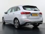 Mercedes-Benz B-klasse 180 Business Solution Luxury | Trekhaak Wegklapbaar |