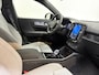 Volvo XC40 Recharge Plus 70 kWh Warmtepomp/ Stoel & Stuurverw./ Camera/ Apple CarPlay