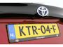 Toyota Yaris 1.5 Hybrid Executive | Leder Stof bekleding | Navigatie | Panoramadak | Stoelverwarming |