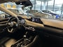 Mazda 3 2.0 e-SkyActiv-G M Hybrid 122 Luxury | Adaptieve cruise control | Stoel+Stuurverwarming | Head up display | Keyless | Achteruitrijcamera | Bose audio | Lederen bekleding | Navigatie | Climate control | Memory seats