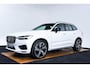 Volvo XC60 2.0 Recharge T6 AWD Inscription Trekhaak - Panoramadak - Cruise Control - Harman Kardon - Getinte Ruiten - Achteruitrijcamera - Licht-pakket - Elektrisch verstelbare/verwarmde stoelen -