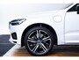 Volvo XC60 2.0 Recharge T6 AWD Inscription Trekhaak - Panoramadak - Cruise Control - Harman Kardon - Getinte Ruiten - Achteruitrijcamera - Licht-pakket - Elektrisch verstelbare/verwarmde stoelen -