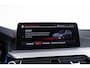 BMW 5-Serie Touring 530e High Executive Luxury Line - Panoramadak - Comforstoelen - Ambiance verlichting - Parking Assistant - BMW Live Cockpit Professional - Elektrisch verwarmde voorstoelen -