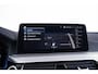 BMW 5-Serie Touring 530e High Executive Luxury Line - Panoramadak - Comforstoelen - Ambiance verlichting - Parking Assistant - BMW Live Cockpit Professional - Elektrisch verwarmde voorstoelen -
