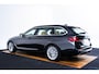 BMW 5-Serie Touring 530e High Executive Luxury Line - Panoramadak - Comforstoelen - Ambiance verlichting - Parking Assistant - BMW Live Cockpit Professional - Elektrisch verwarmde voorstoelen -