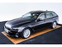 BMW 5-Serie Touring 530e High Executive Luxury Line - Panoramadak - Comforstoelen - Ambiance verlichting - Parking Assistant - BMW Live Cockpit Professional - Elektrisch verwarmde voorstoelen -