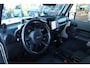 Jeep Wrangler 3.8 V6 HIGH SPORT 4X4 AUT. *UNIEK* | CARPLAY | AIRTOP | FRONTRUNNER | TREKHAAK | CAMERA |