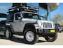 Jeep Wrangler 3.8 V6 HIGH SPORT 4X4 AUT. *UNIEK* | CARPLAY | AIRTOP | FRONTRUNNER | TREKHAAK | CAMERA |