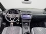 Volkswagen Tiguan 1.4 TSI eHybrid R-Line Business+ | 245Pk | Trekhaak | Pano Dak | HUD | Winter Pakket |