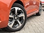 Suzuki Swift 1.2 Style Smart Hybrid Navigatie, Cruise Control Adaptief, Achteruitrijcamera, Stoelverwarming, Parkeersensoren