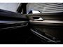 Volkswagen Golf 1.5 eTSI R-Line 150PK|Pano|Rijprofiel|Camera|ACC|Full Led|CarPlay|Navi|Keyless|Trekhaak