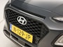 Hyundai Kona 1.0 T-GDI Sport (APPLE CARPLAY, STUUR/STOELVERWARMING, SPORTSTOELEN, CAMERA, LM VELGEN, CRUISE, NIEUWSTAAT)