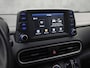 Hyundai Kona 1.0 T-GDI Sport (APPLE CARPLAY, STUUR/STOELVERWARMING, SPORTSTOELEN, CAMERA, LM VELGEN, CRUISE, NIEUWSTAAT)