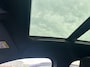 BMW 1-Serie 118i M-Sport Automaat l Suede Sportstoelen l LED Verlichting l Panoramadak l Navigatie l Parkeersensoren l Digital Dash l