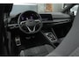 Volkswagen Golf 1.5 eTSI R-Line | Pano | DAB | HUD | Camera